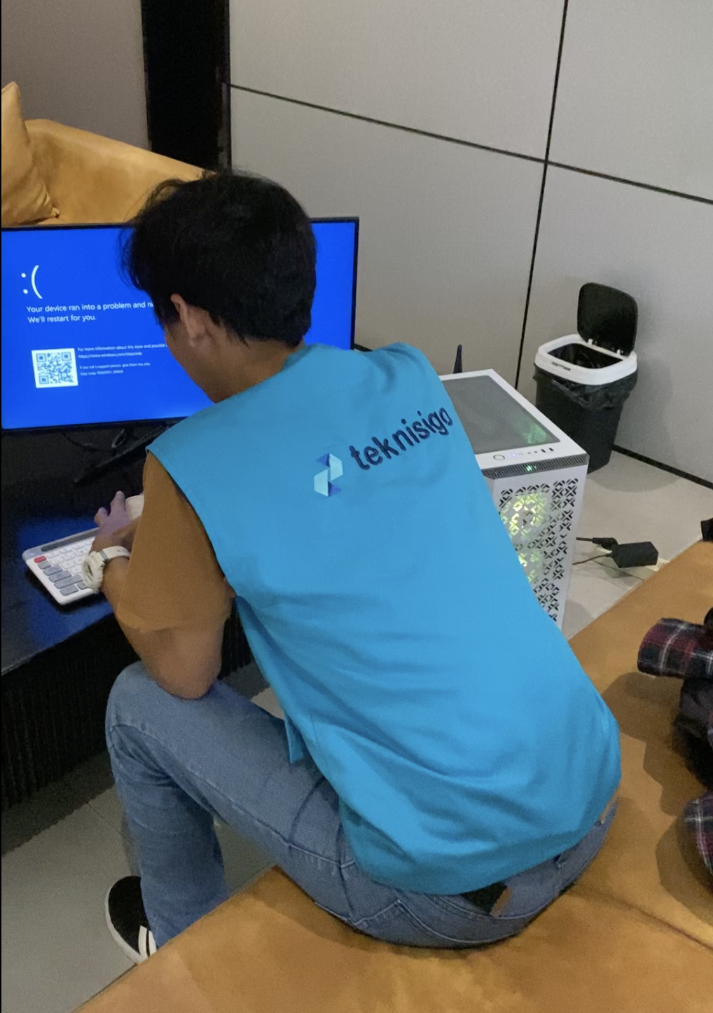 PENGECEKAN LAPTOP/PC